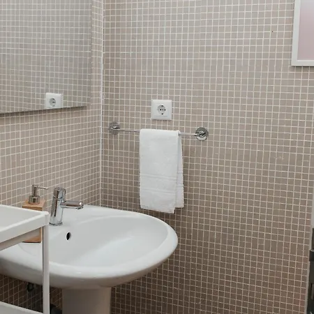 Apartment T4 No *