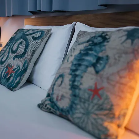 T4 No Апартаменты *